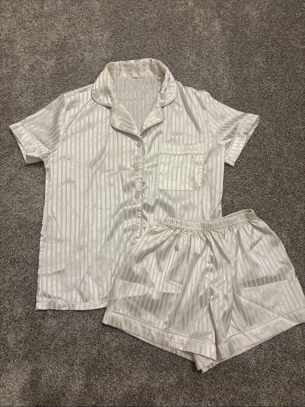 Women's Satin Short Sleeve Pajama Set - White Stripe